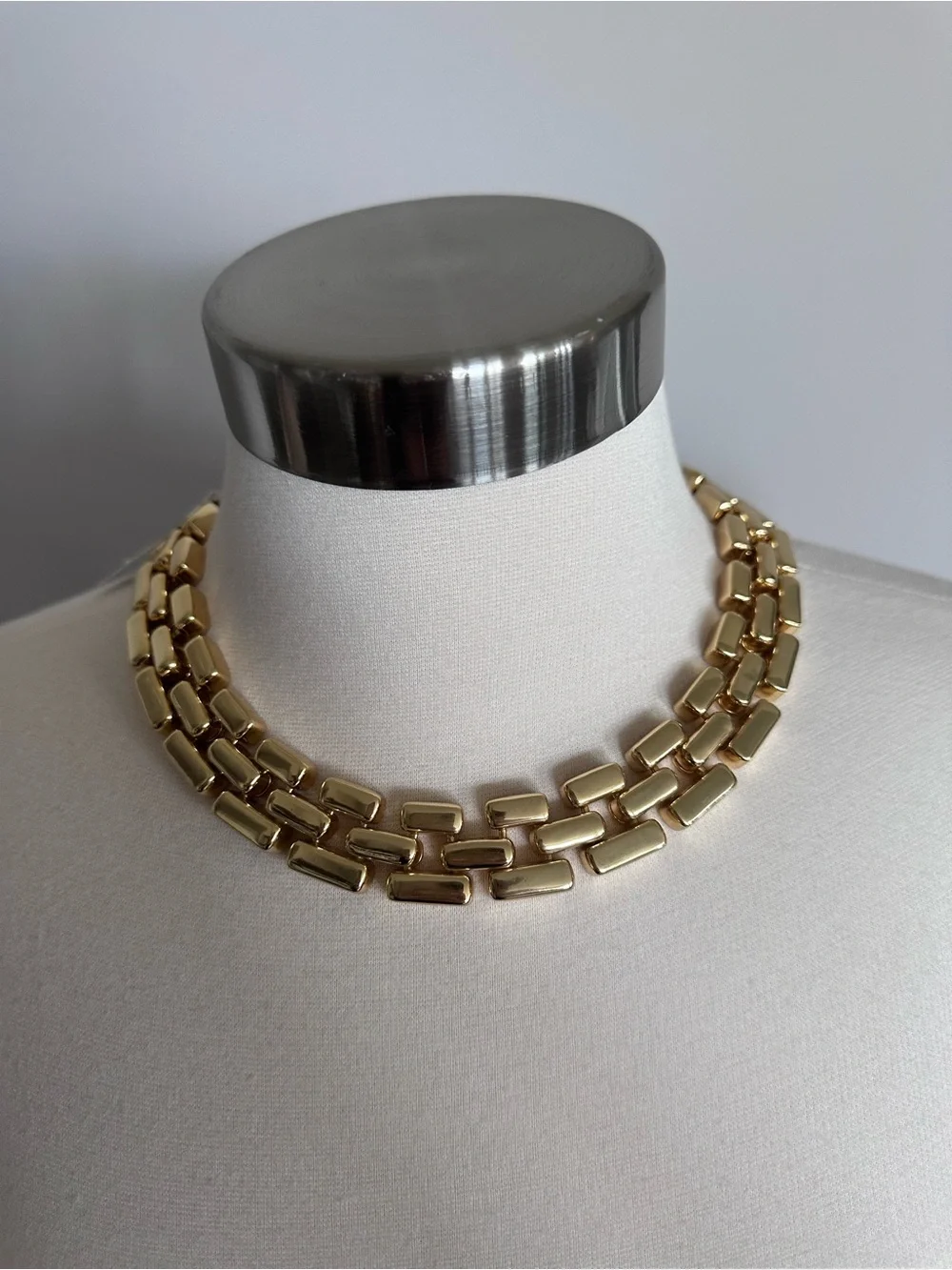 J. Crew Chunky Flat Link Chocker 16" Necklace Gold NWT - Picture 1 of 9